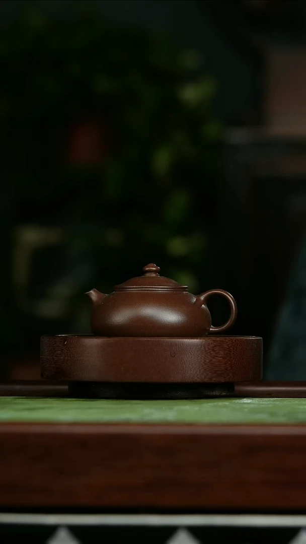 茶壶紫砂w26寒江紫泥
