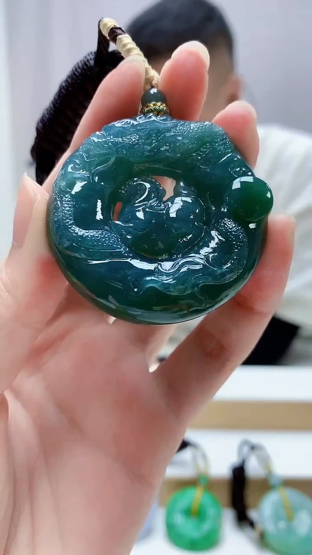 未镶嵌定制翡翠4898zm-毛货挂件194