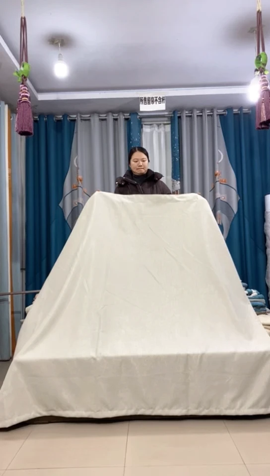 布成品窗帘   2.3米