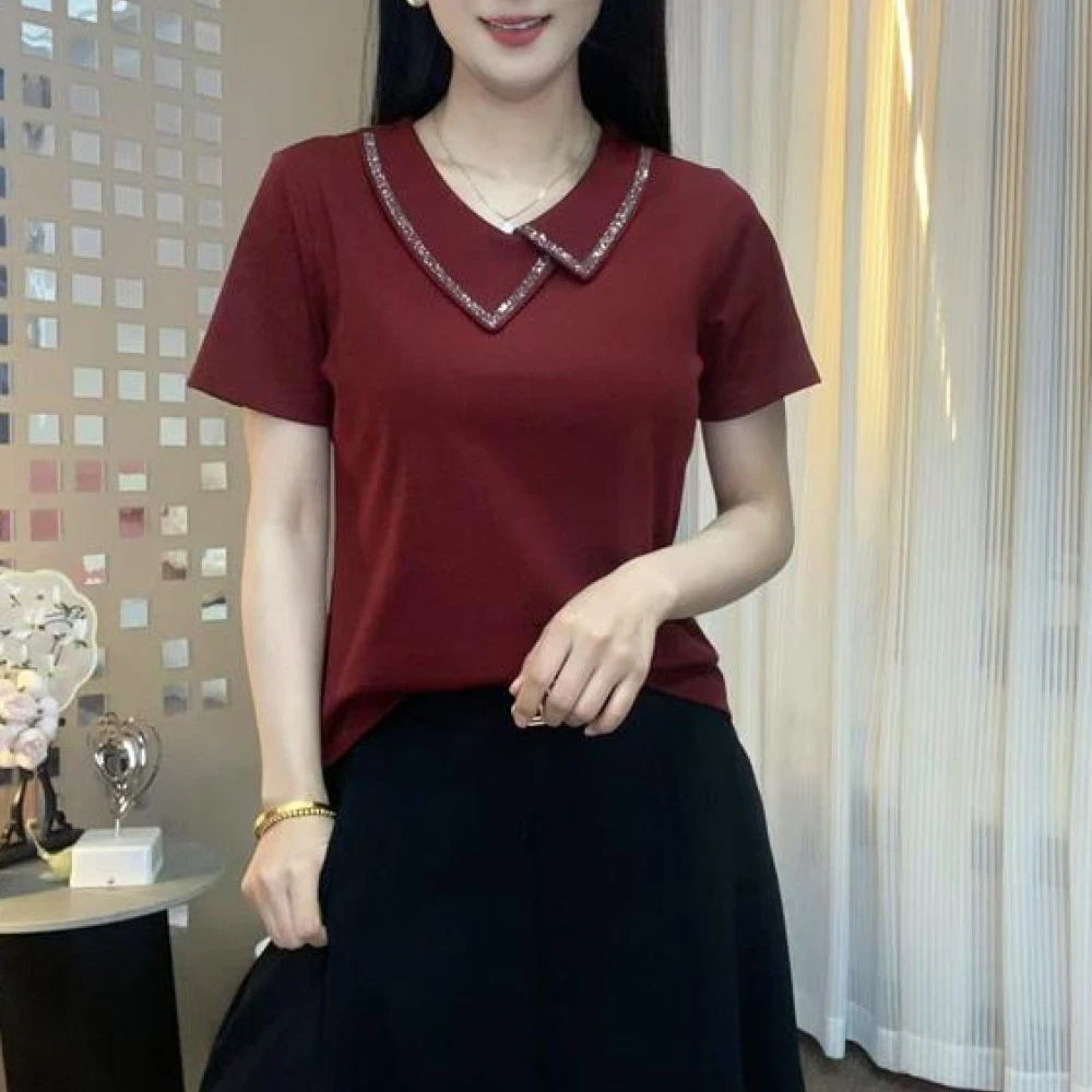 2025新款不规则领纯色领口烫钻气质精品洋气时尚减龄显瘦短袖小衫