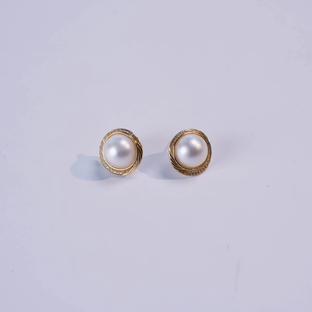 【生日专享 】12-13mm气质复古海水马贝珍珠耳钉