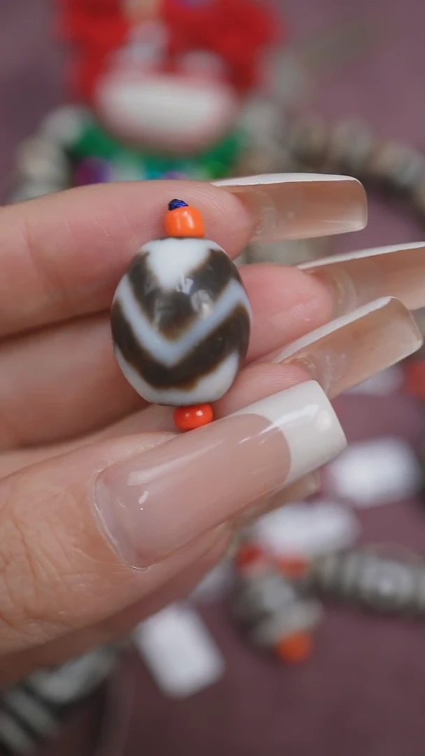 【闪购商品】玛瑙/玉髓颈饰未镶嵌蚀花玛瑙珠定制编绳