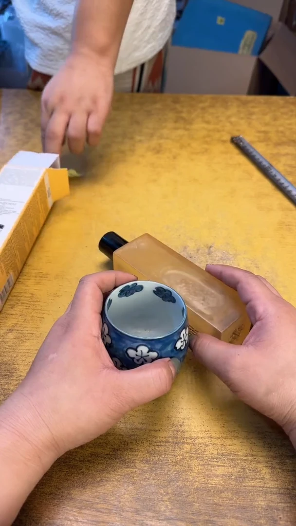 瓷器瓷器瓷器瑕疵100调皮水碗