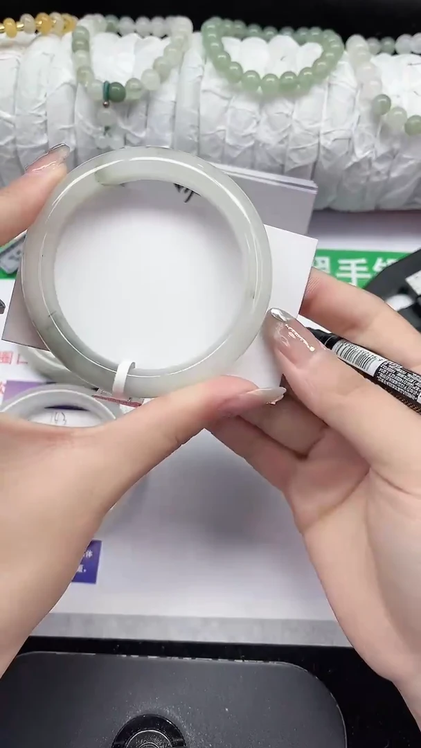 未镶嵌手镯石英质玉144-56/57