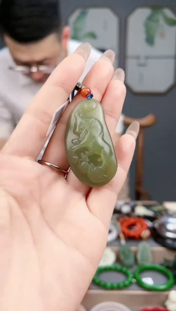 【闪购商品】和田玉颈饰未镶嵌AA多样性发货 拍一发一