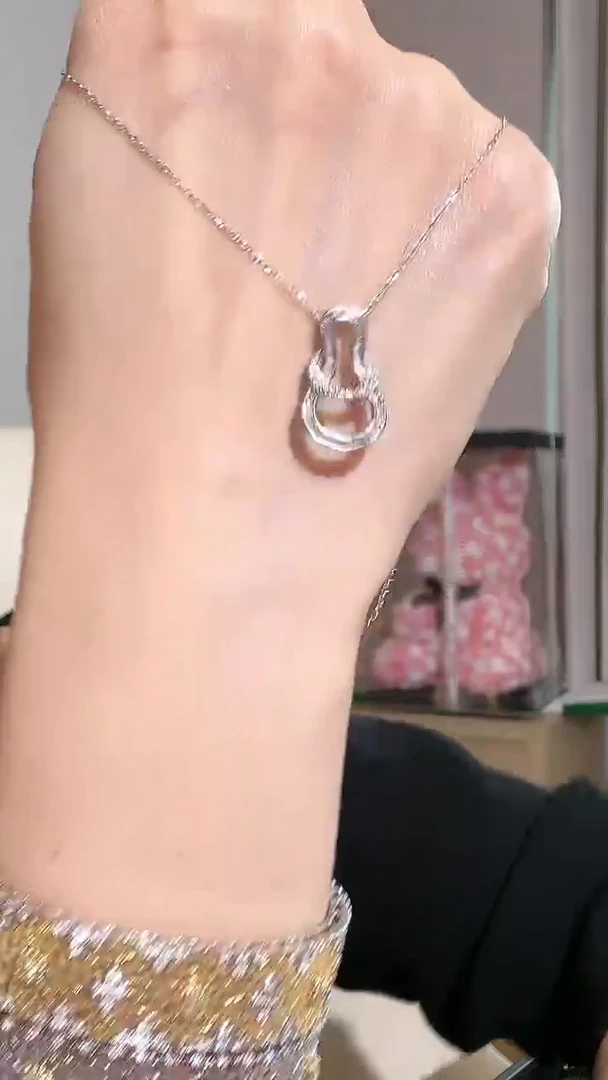 项链18K金镶嵌钻石钻石项链