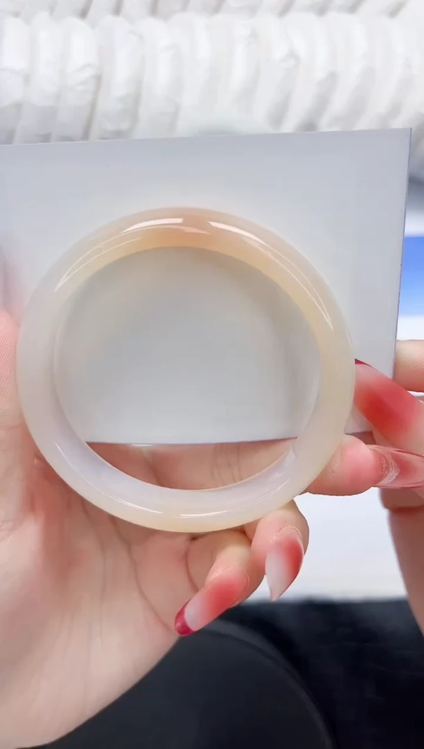 石英质玉手镯未镶嵌163-56