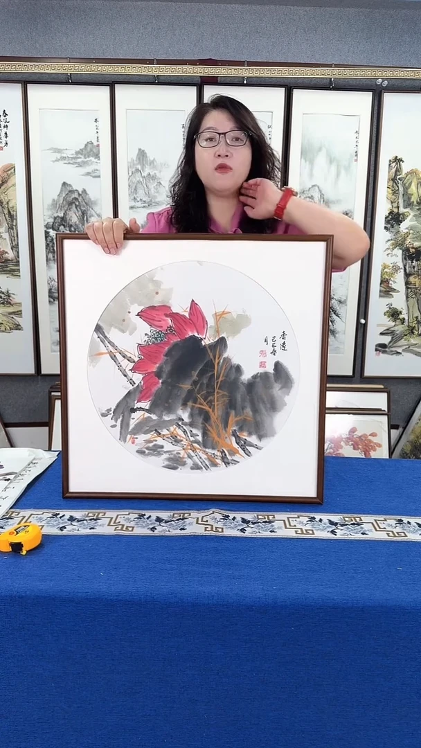 国画荷花 实木装裱 63*63