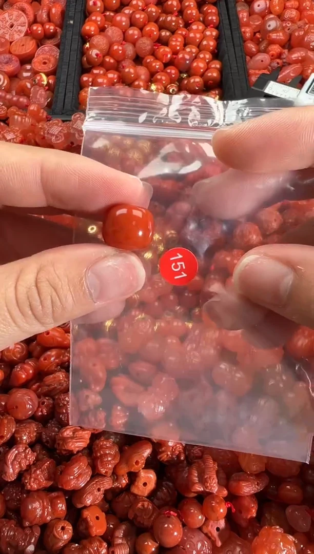 【闪购商品】南红玛瑙颈饰未镶嵌1