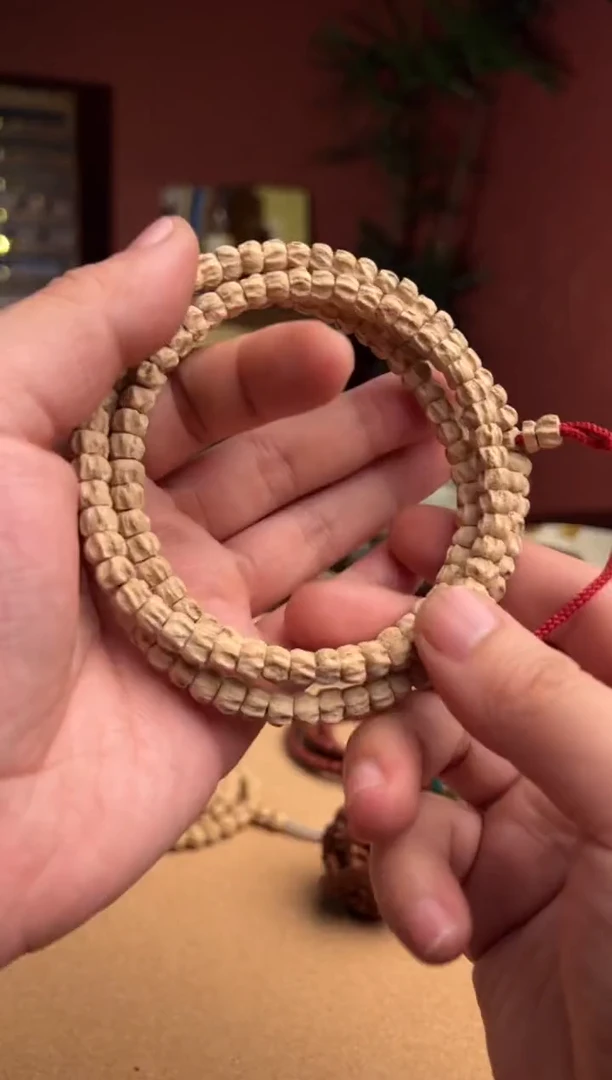 【闪购商品】柏香籽/百香籽手串022022