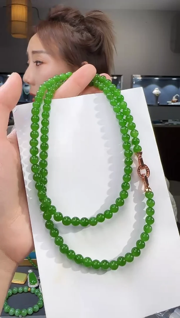 和田玉未镶嵌吊坠(不含链)1