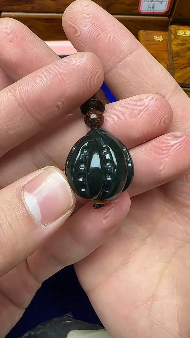 未镶嵌和田玉挂件邓*志1