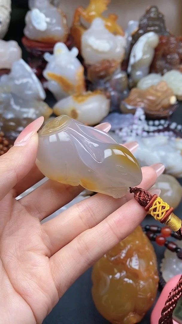 【闪购商品】玛瑙/玉髓颈饰未镶嵌dd