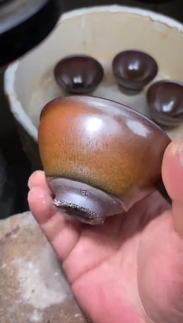 茶盏379瑕