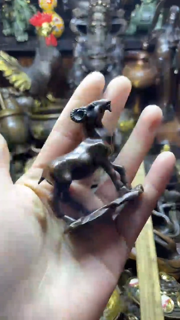 闪购链接，点击下单，有运费险，铜摆件