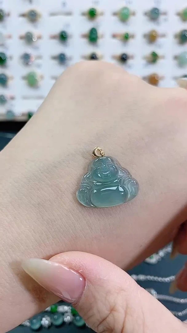 颈饰18K金镶嵌翡翠天然翡翠