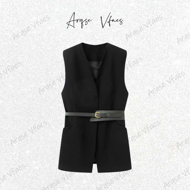 [ARQSEVFAES正品]—2025年秋季新款无袖时尚V领马甲外套女AR153109