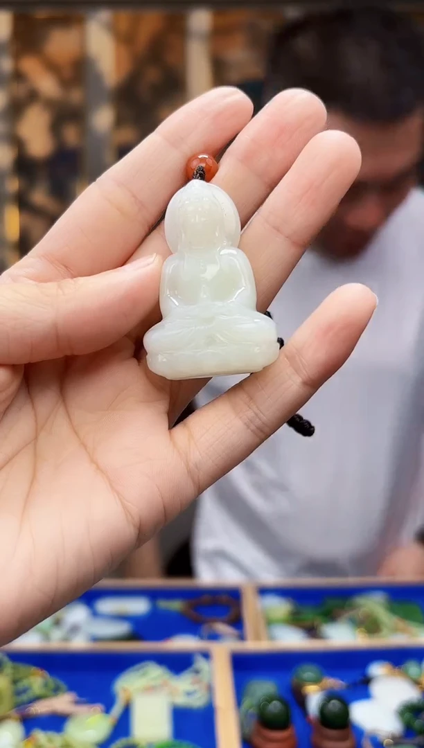 和田玉未镶嵌挂件拍一发一