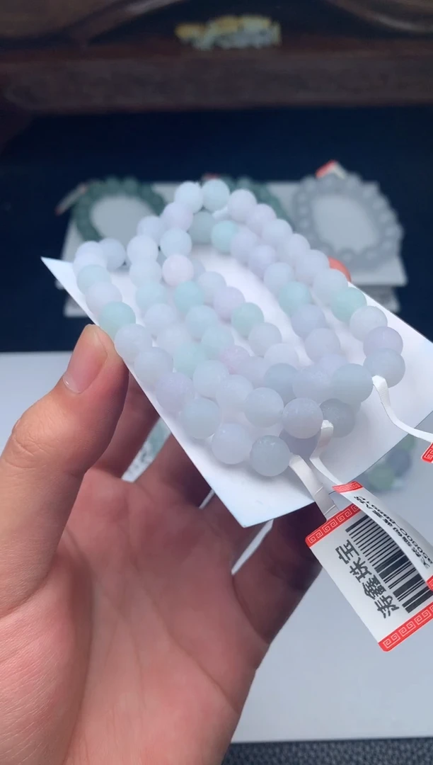 定制翡翠未镶嵌手串