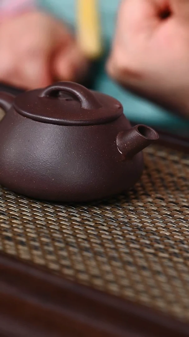 【闪购商品】紫砂茶壶史杏华快意石瓢 深井紫泥120cc