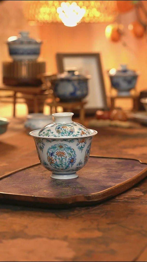 雏菊二才盖碗一个