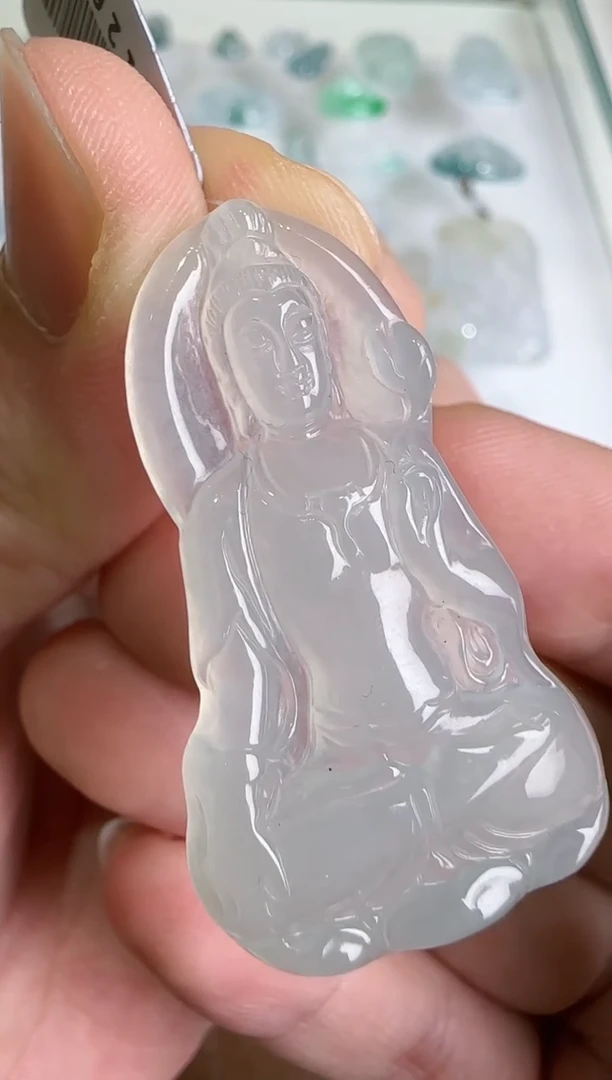 【闪购商品】翡翠吊坠(不含链)未镶嵌··