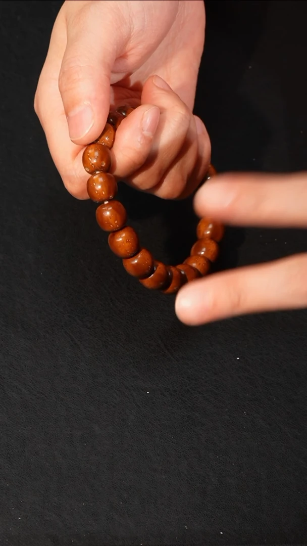 紫金鼠手串成熟落地籽精工老型