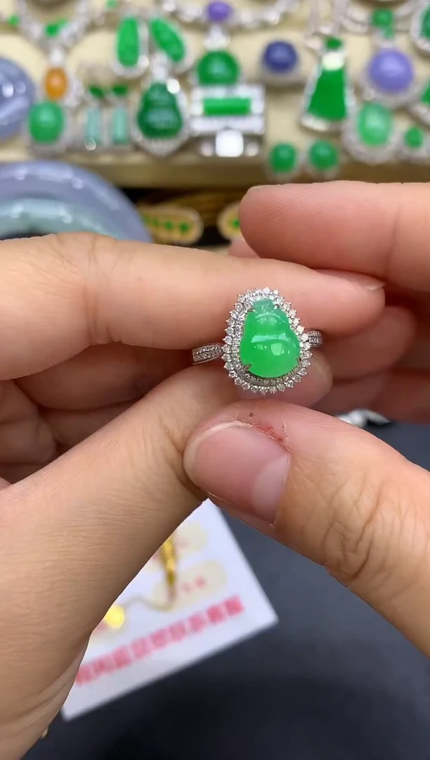 18K金镶嵌戒指翡翠467-中国好珍宝