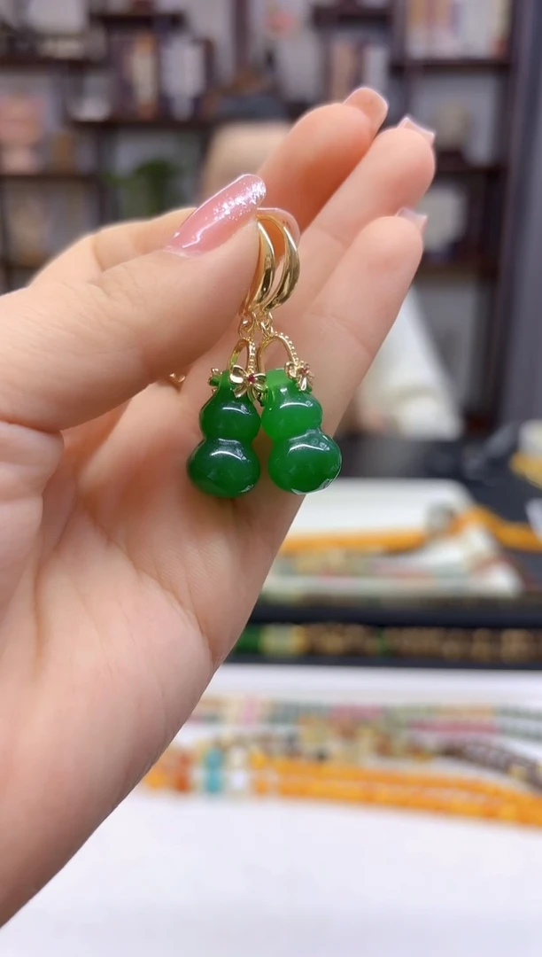 【闪购商品】翡翠耳饰14K金镶嵌耳勾E475