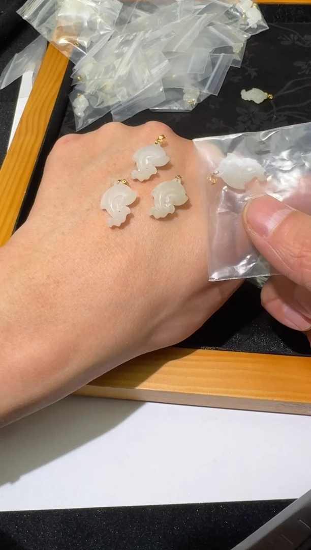 【闪购商品】和田玉吊坠18K金镶嵌TH0113-633-527一件多样性发