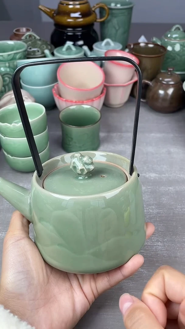 青瓷仓储清仓福利微微暇