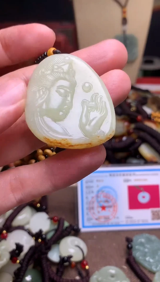 颈饰未镶嵌和田玉新疆料青海料清水和田玉吊坠