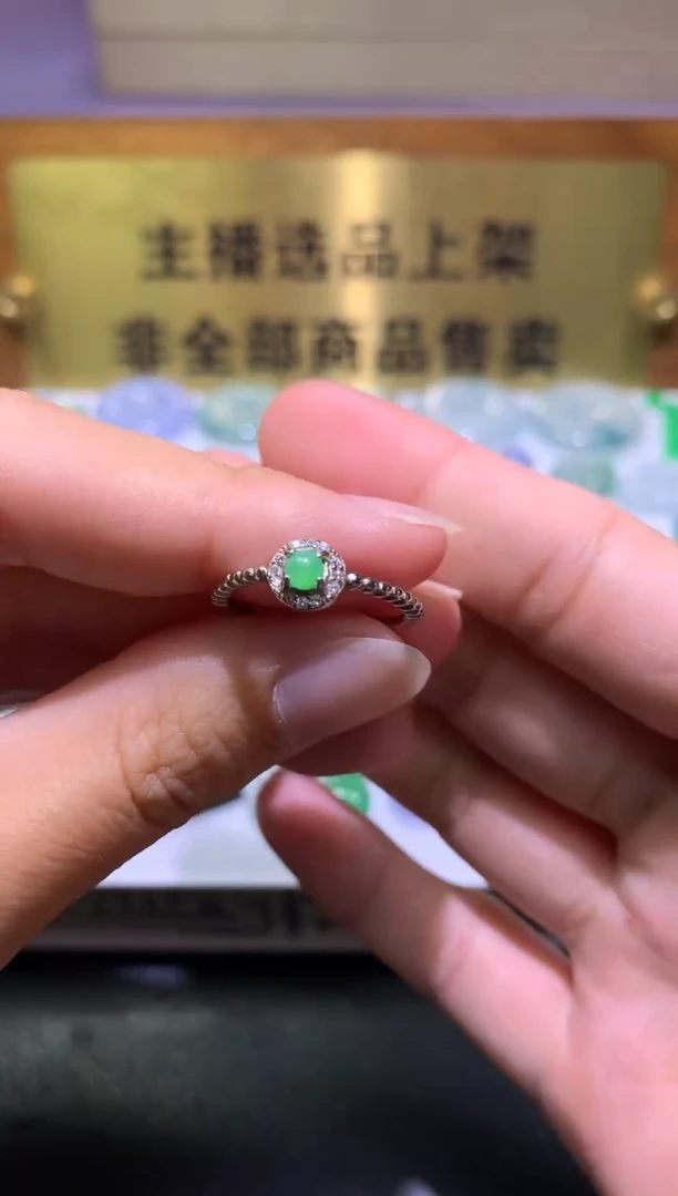 翡翠银S925镶嵌颈饰净货