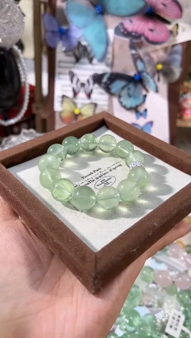 【闪购商品】水晶手链未镶嵌多样性发货颜色微差发其一