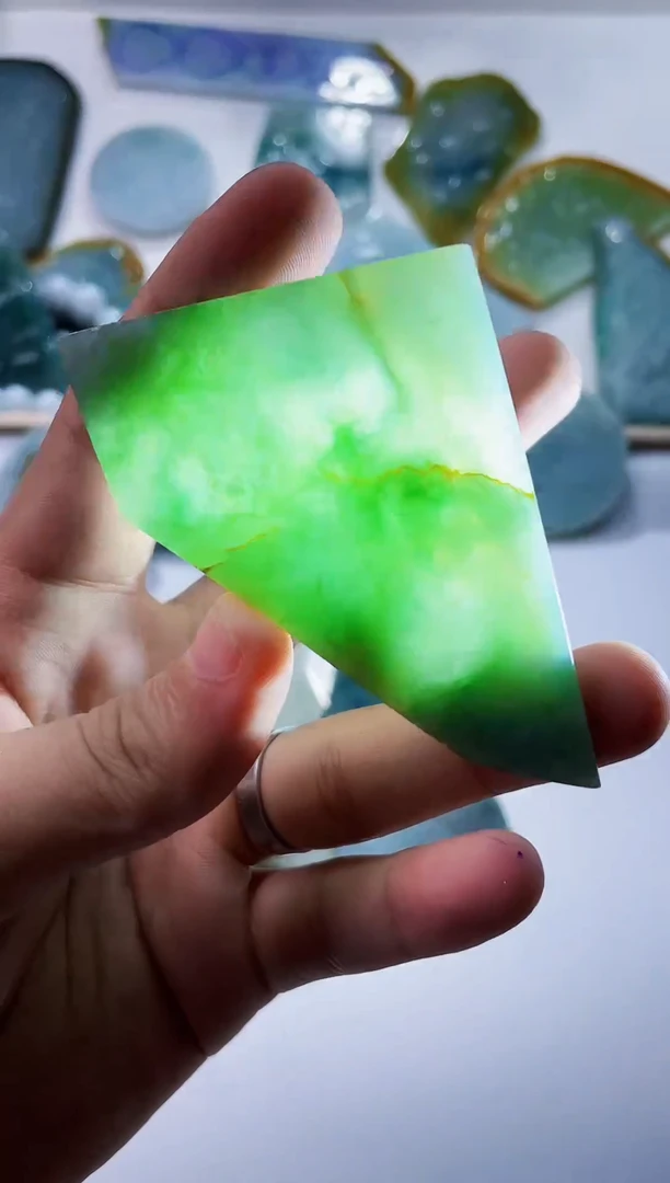 未镶嵌挂件翡翠翡翠067