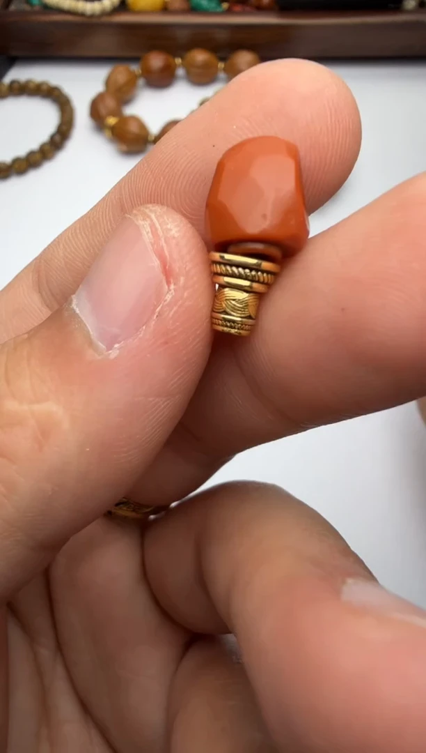 足金镶嵌配饰南红玛瑙配饰