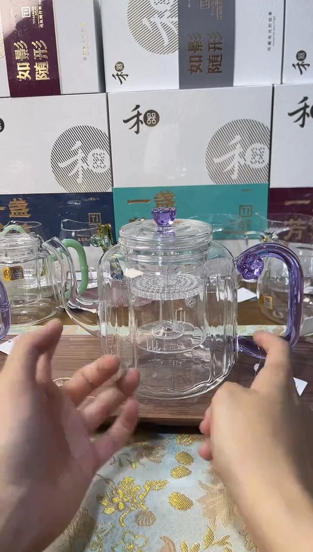 莲君壶紫色，，，，，，，，，，