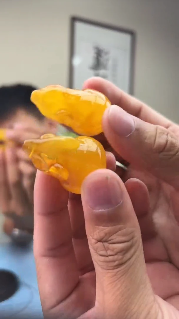 蜜蜡未镶嵌珠宝奇石H，微瑕假一罚十多样性发其一H