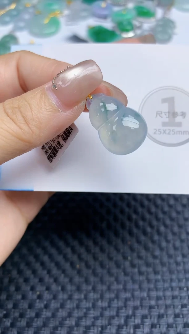 颈饰18K金镶嵌翡翠天然缅甸A货翡翠百元以上9元证书费自理