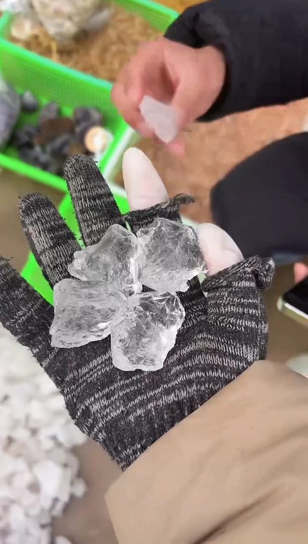 【闪购商品】水晶摆件未镶嵌白阿赛多样性发一个