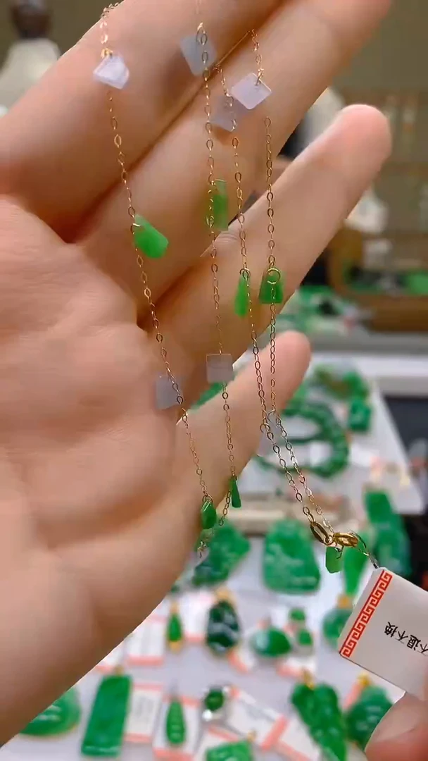 翡翠18K金镶嵌颈饰24小时鉴赏期 超时不退不换