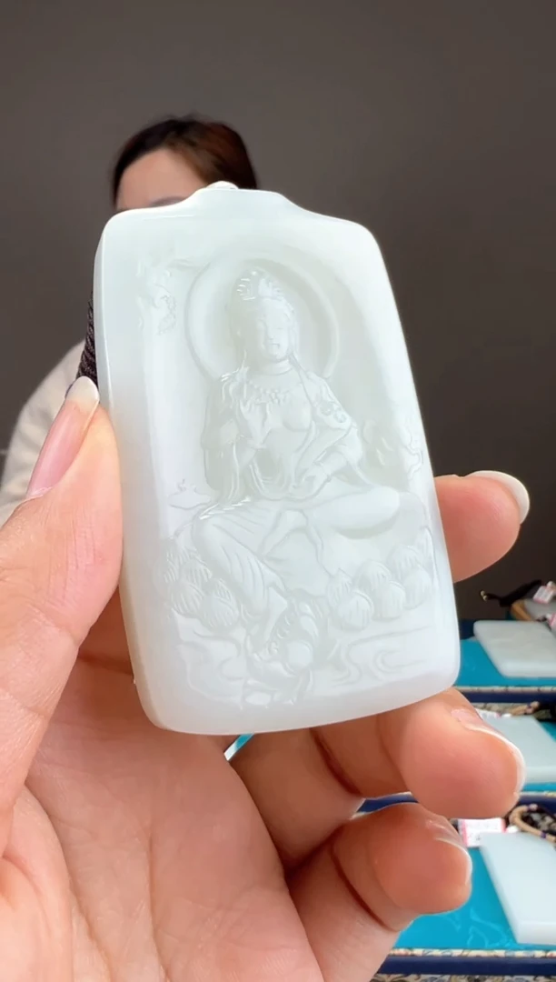 【闪购商品】和田玉颈饰未镶嵌1