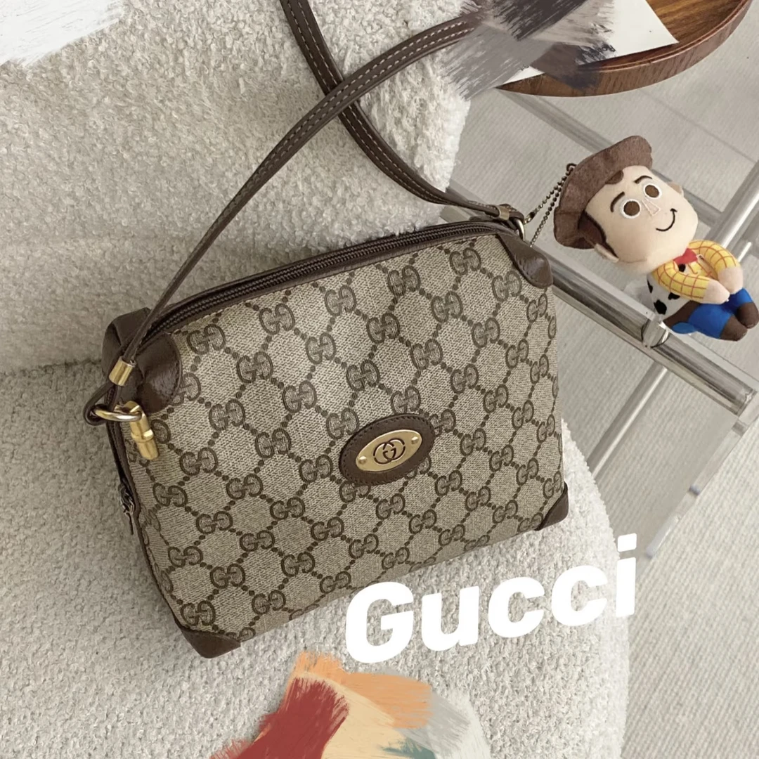 95新 GUCCI/古驰 G专属/古驰斜挎豆腐包/25024