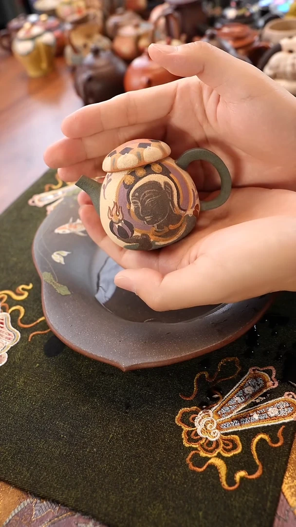 茶壶紫砂段泥宝珠