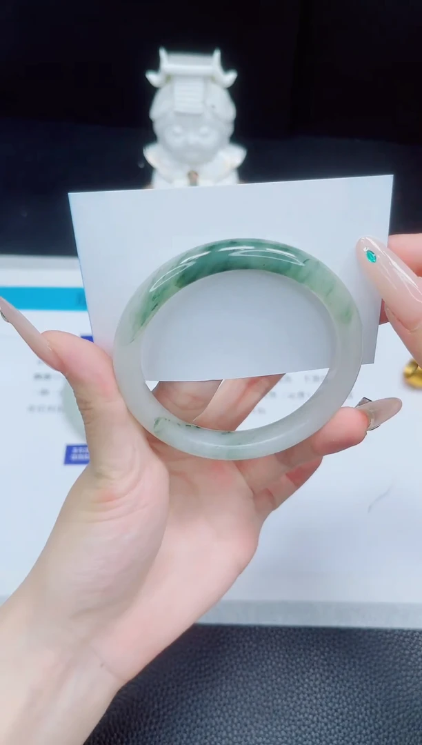 石英质玉手镯未镶嵌290-60