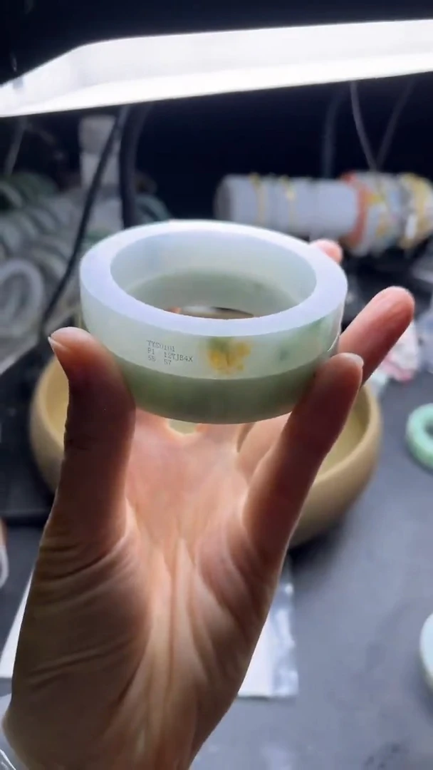 未镶嵌手镯定制翡翠翡翠手镯单样发一件（勿拍）