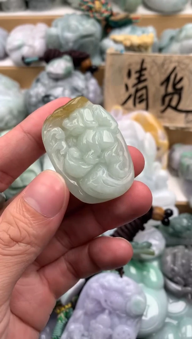 吊坠(不含链)未镶嵌翡翠1