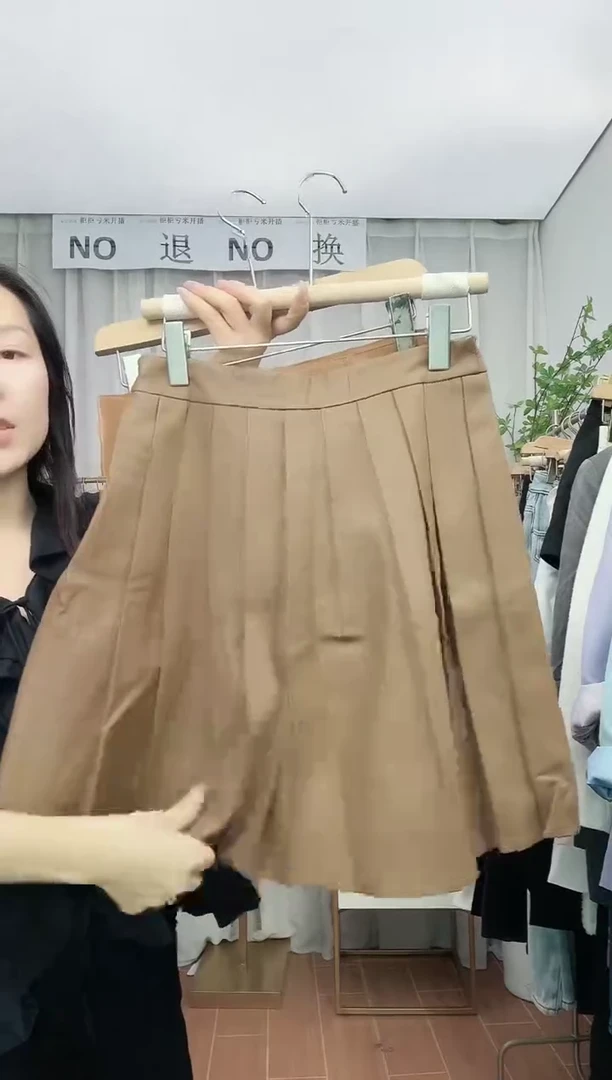 专柜福利 NO退NO换【中码】百褶皮裙
