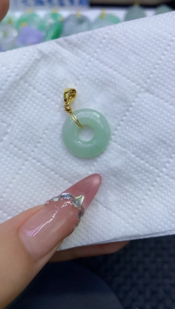 颈饰未镶嵌翡翠天然缅甸A货翡翠