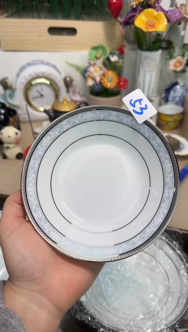 瓷片辰辰家的瓷器真好看